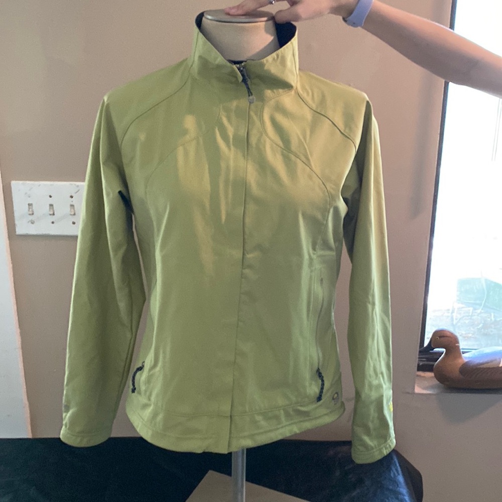 Mountain Hard Wear women’s light green jacket Size M